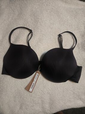 SKIMS Ultimate Push Up BRA